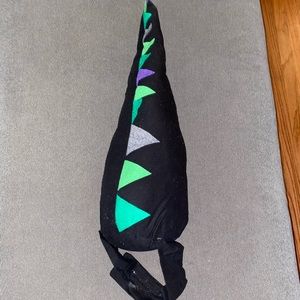 Dragon / Dinosaur Tale